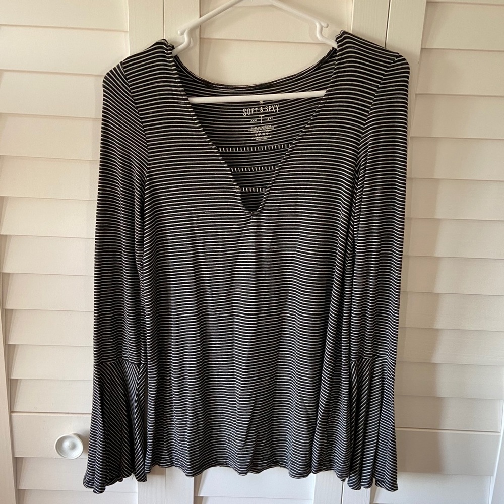 striped black and white top
